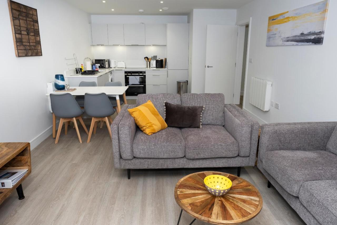 2 Putsborough - Luxury Apartment At Byron Woolacombe, Only 4 Minute Walk To Woolacombe Beach! Exterior photo